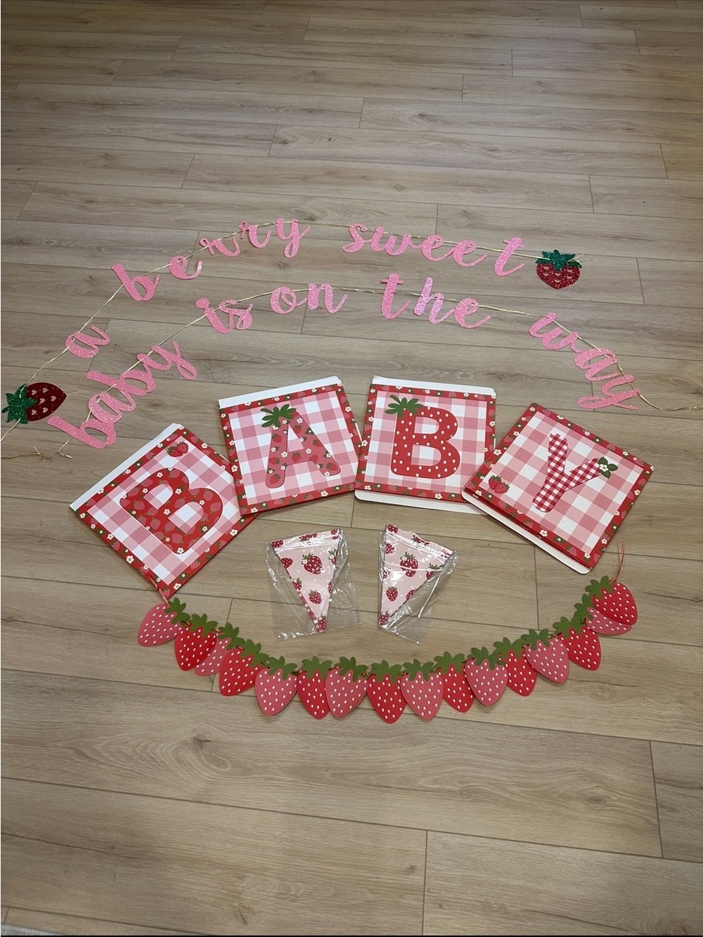 Baby Shower Strawberry “A Berry Sweet Baby is on the way” Banner Decoration Set